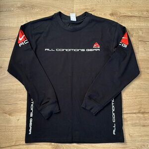 Men’s Nike ACG long sleeve size small
